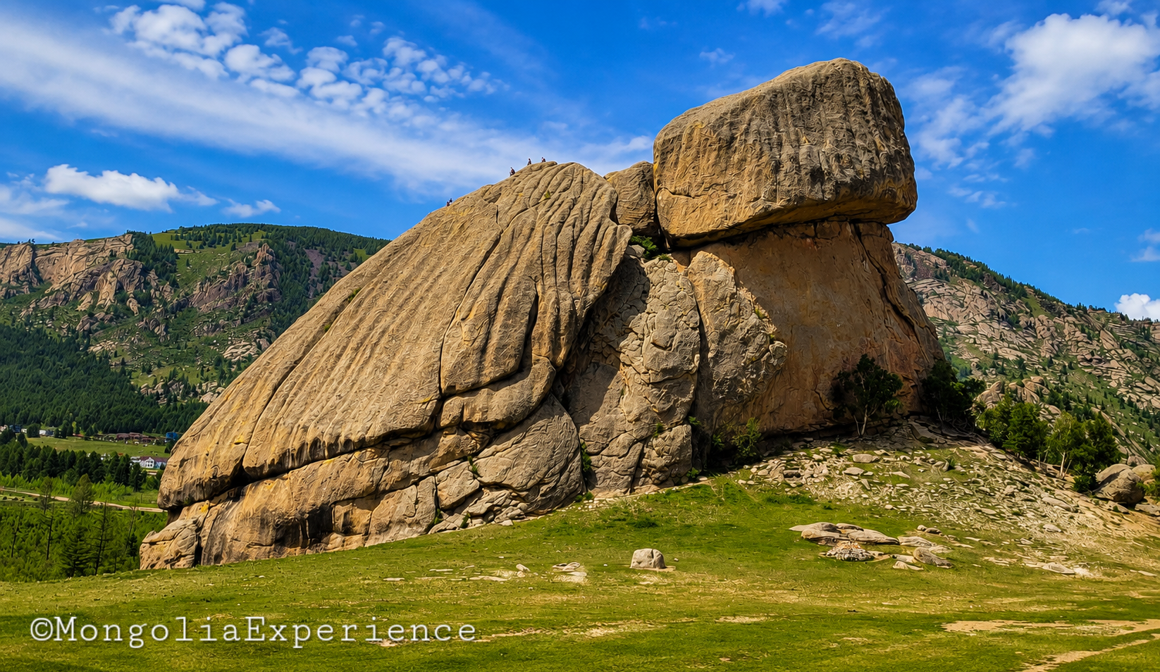Turtle Rock Terelj NP